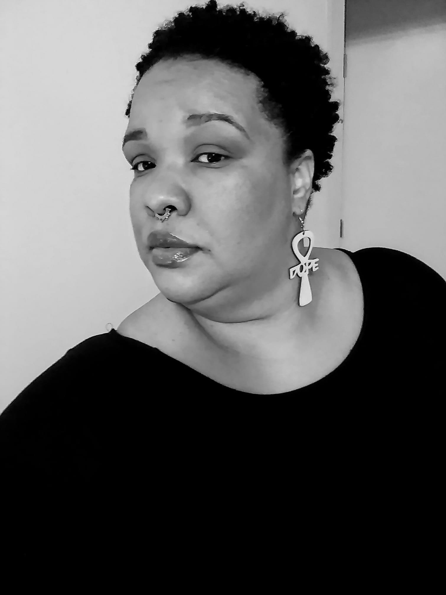 Poet Mia Wright Twins N Needles